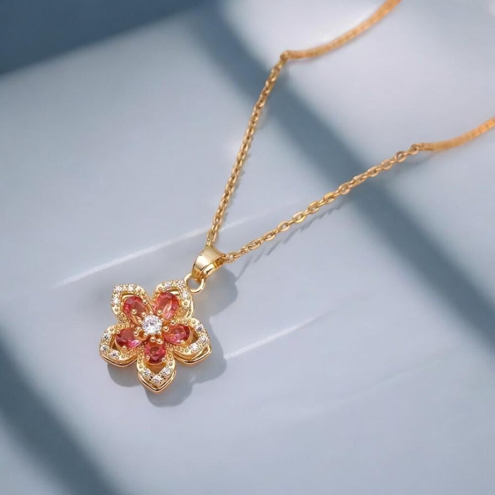 Rinestone Flower Pendant Necklace