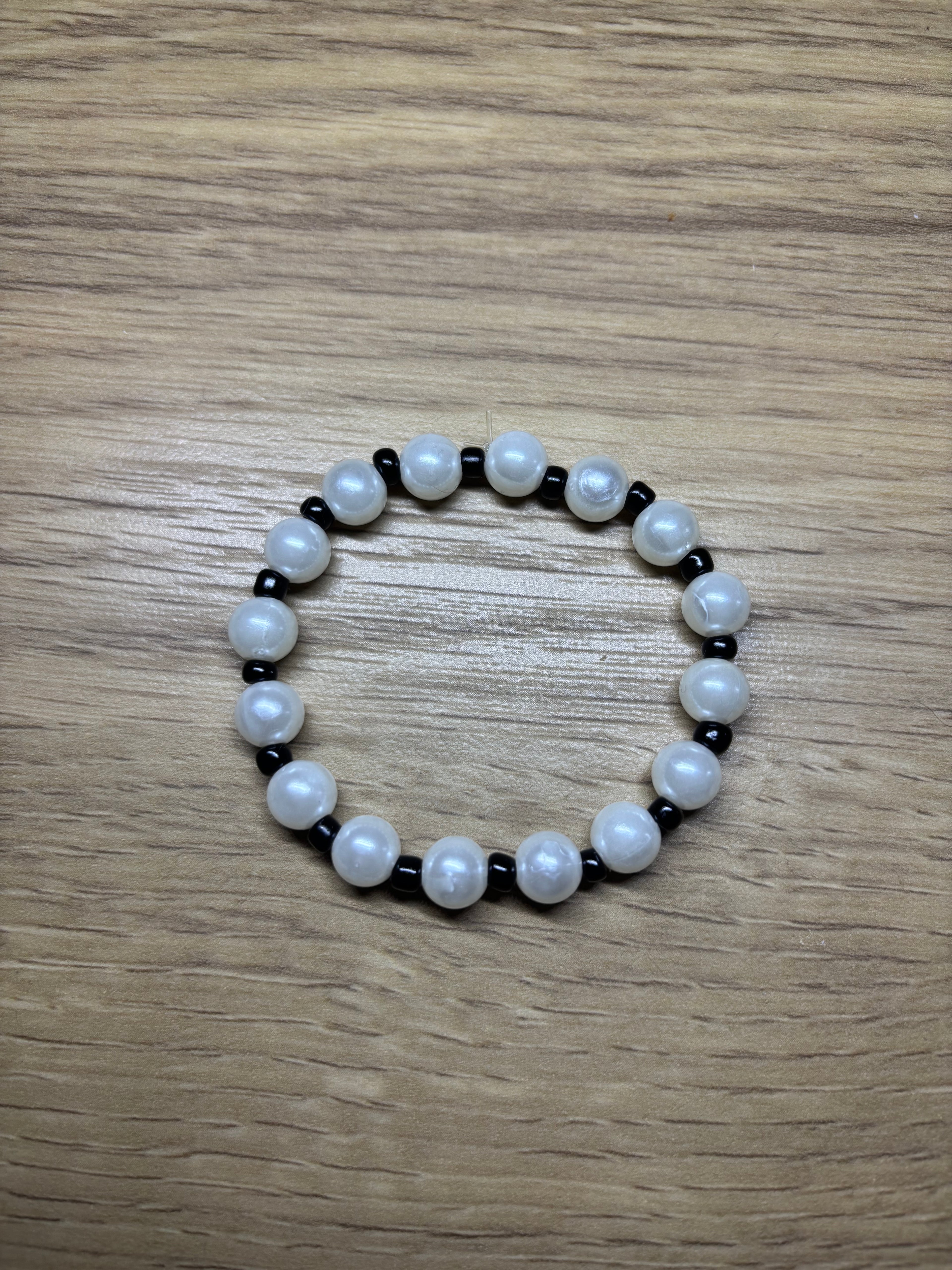 Pearl and Black Bracelet